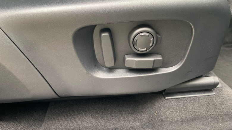 Land Rover Discovery Sport 2.0 D200 Dynamic HSE 5dr Auto [7 Seat] Diesel Station Wagon